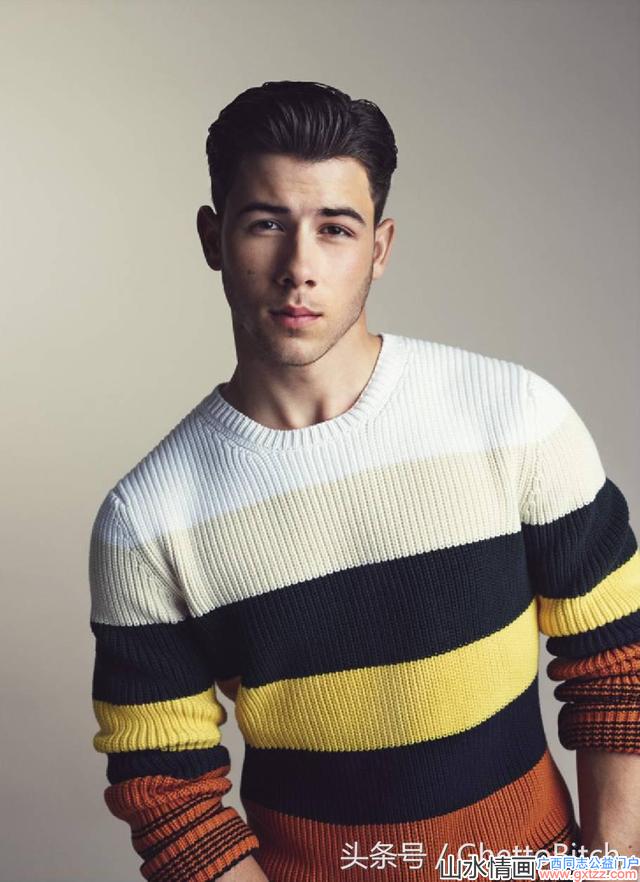 【多图鉴赏】盘点同志名人 Nick Jonas 登上过的同性恋杂志