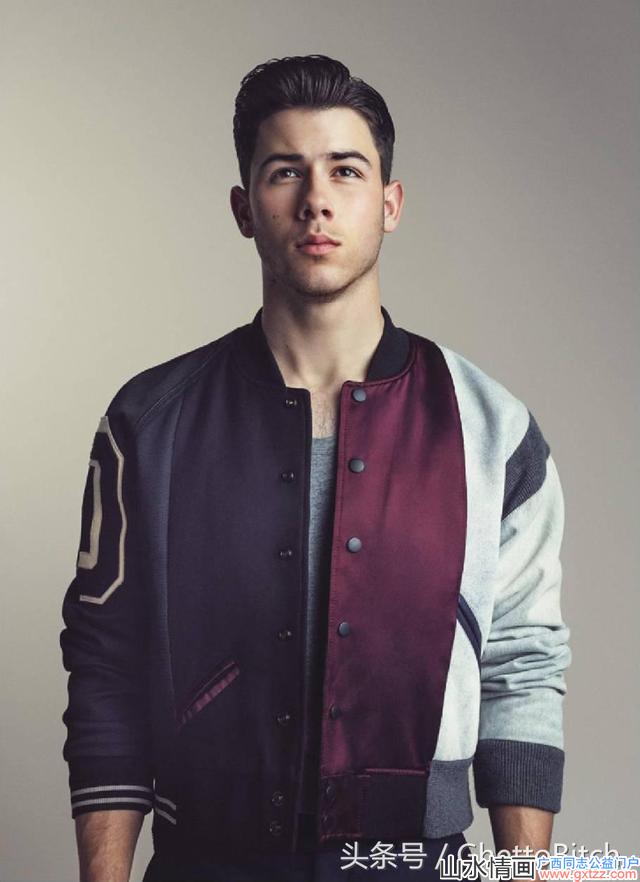 【多图鉴赏】盘点同志名人 Nick Jonas 登上过的同性恋杂志