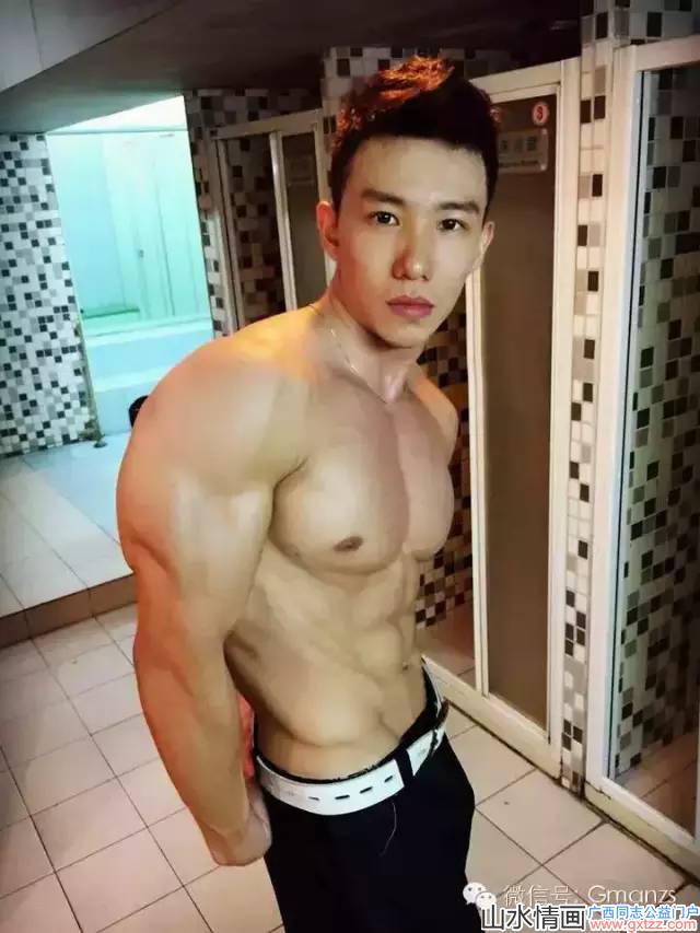 【视频】台湾夜店鸭王，他就是那个大雕肌肉男