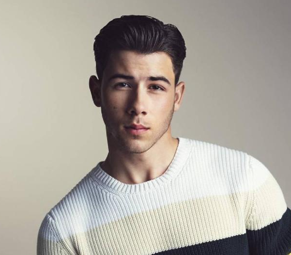 盘点同志偶像 Nick Jonas 登上过的同性恋杂志